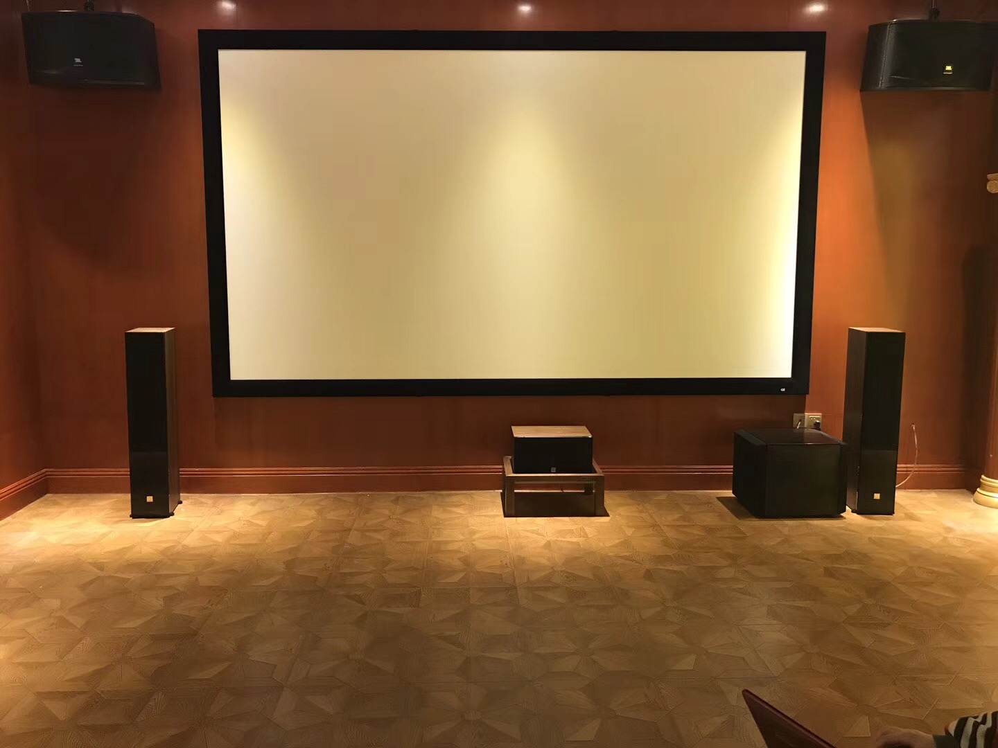 安装家庭影院